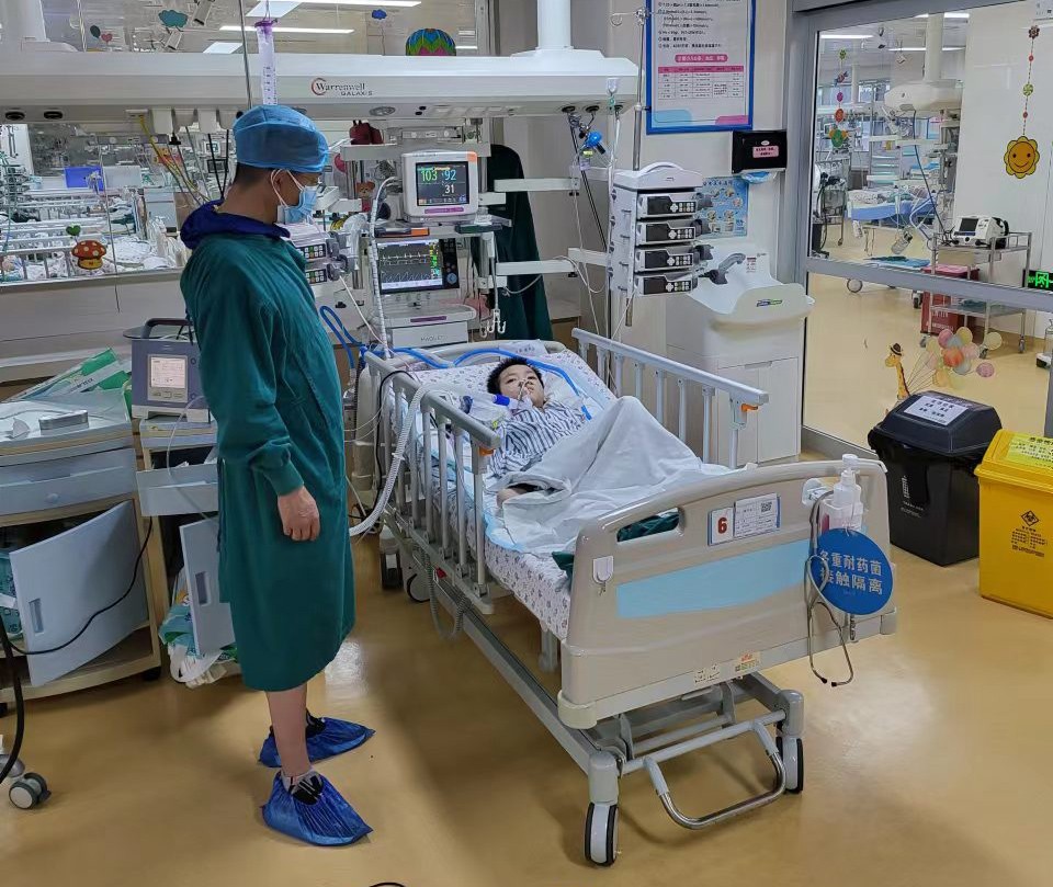 秦安县跨省救护车出租公司