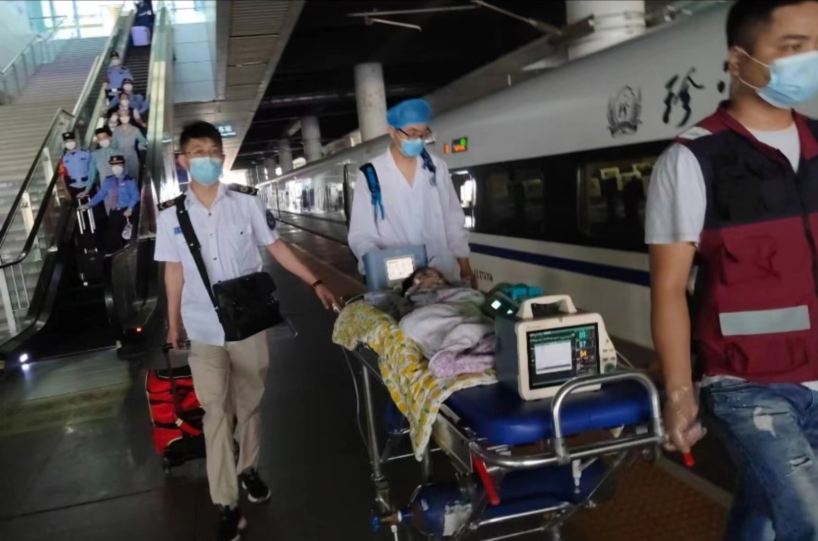 秦安县高铁转运公司